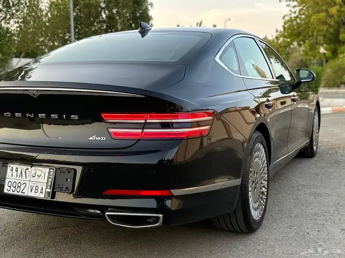 جينسس رويال بلس V6 شاشات بحالة الجديد 11