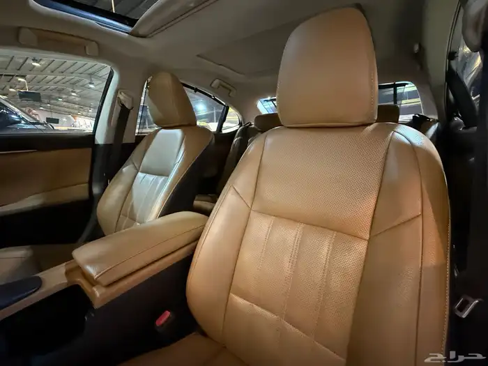 لكزس ES350 2016 (( بحالة ممتازة )) 15