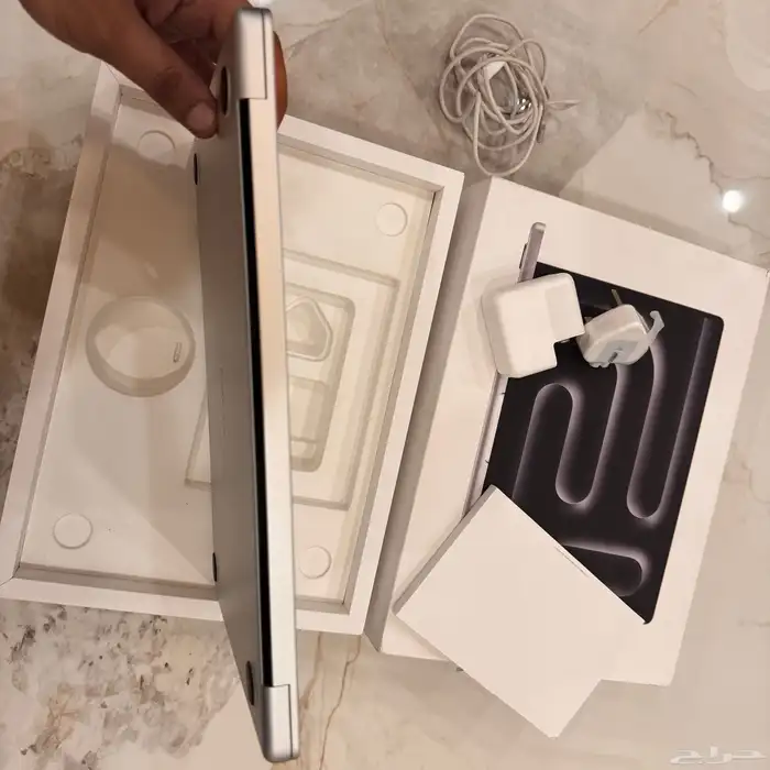ماك بوك برو 2023 m3 ضمان جرير 4