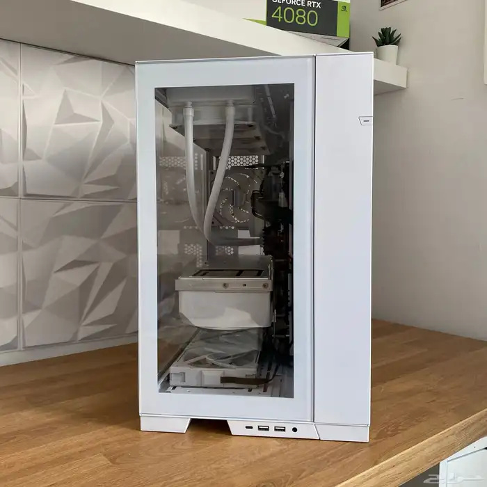كامبيوتر العاب تجميعة بيضاء  Gaming pc for sell white specs 8