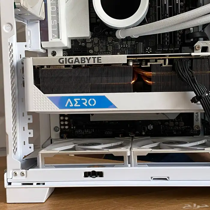 كامبيوتر العاب تجميعة بيضاء  Gaming pc for sell white specs 14