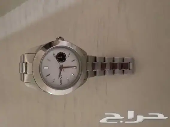 ساعة نسائية ماركة دكني DKNY 3