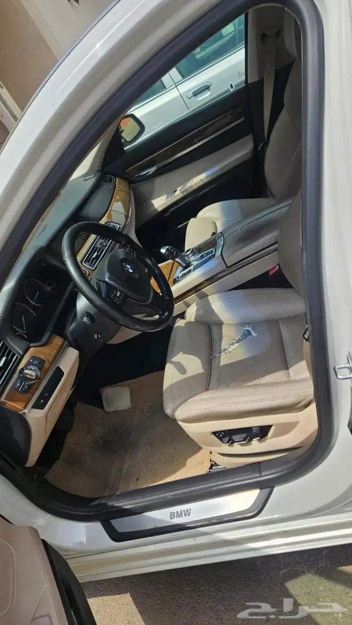 بي ام دبيلو 2009 9