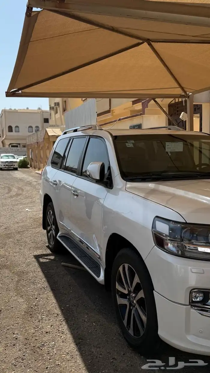 لاند كروزر GXR تورينق 2019 7