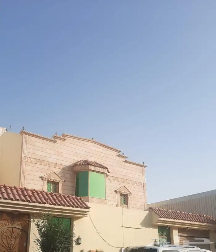 دور للإيجار مع غرفة حارس بحي الأجواد 0