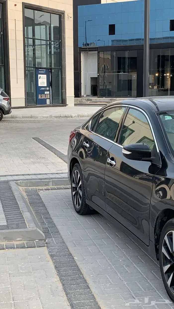 نيسان التيما V6 2018 19