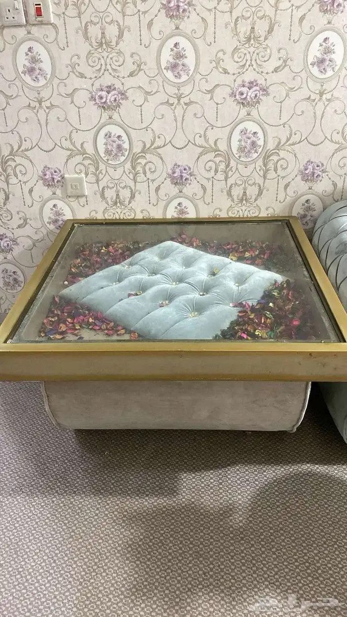 مغسله   مرايا  200 الطاوله 150 0