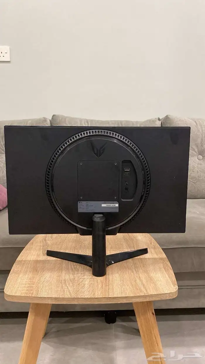 شاشة قيمنق 120 Hz 1