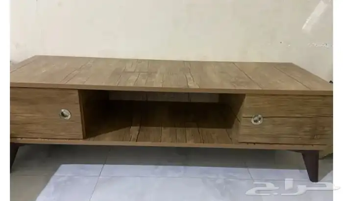 طاولة تلفزيون 1