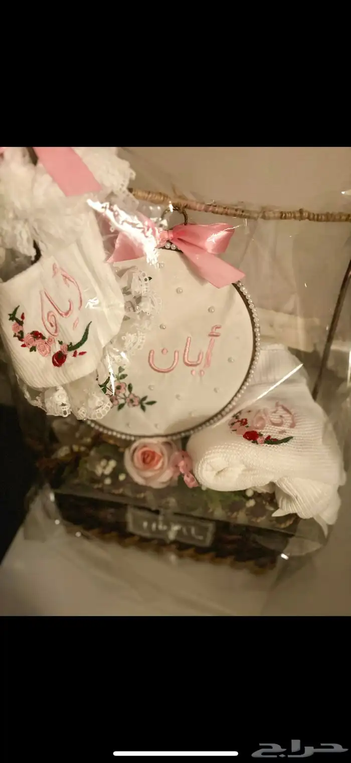 تطريز مواليد وعرايس وتطريز حسب الطلب 0