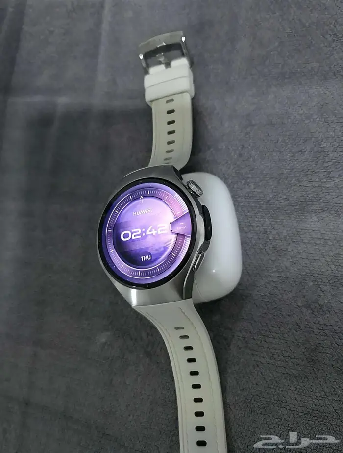 ساعة هواوي واتش 5 مقاس 42mm بيع مستعجل 4