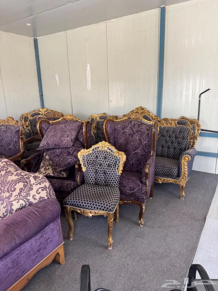 ثلاث اطقم كنب 2