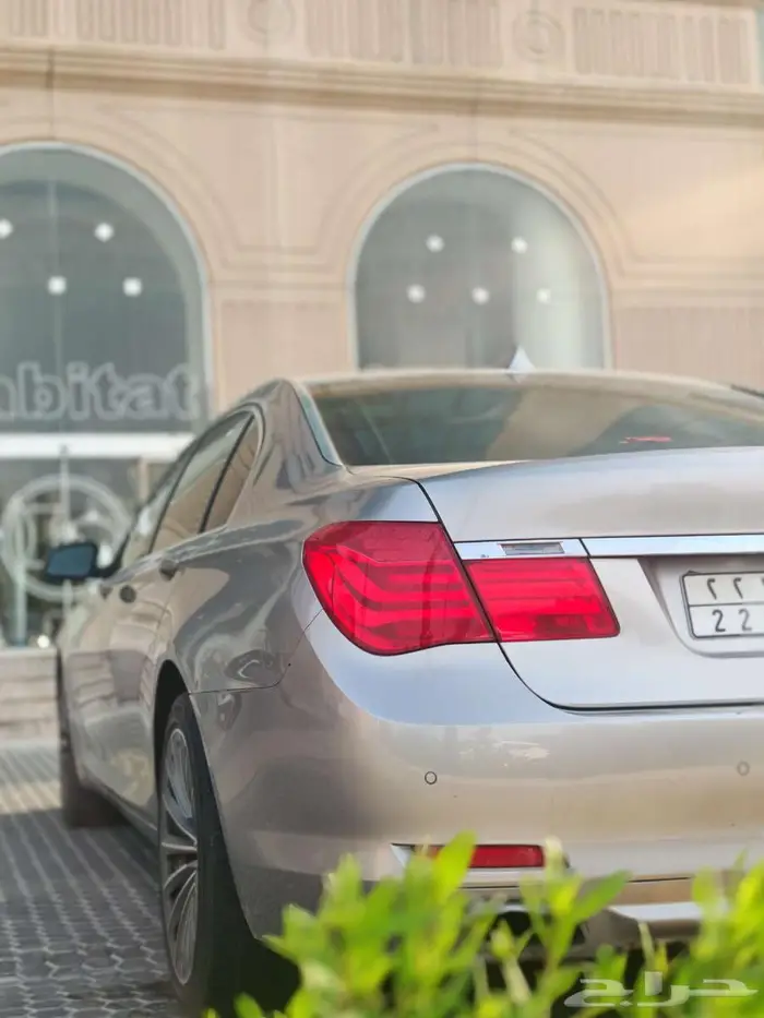 بي ام دبليو 740Li 2011 وكالة 14