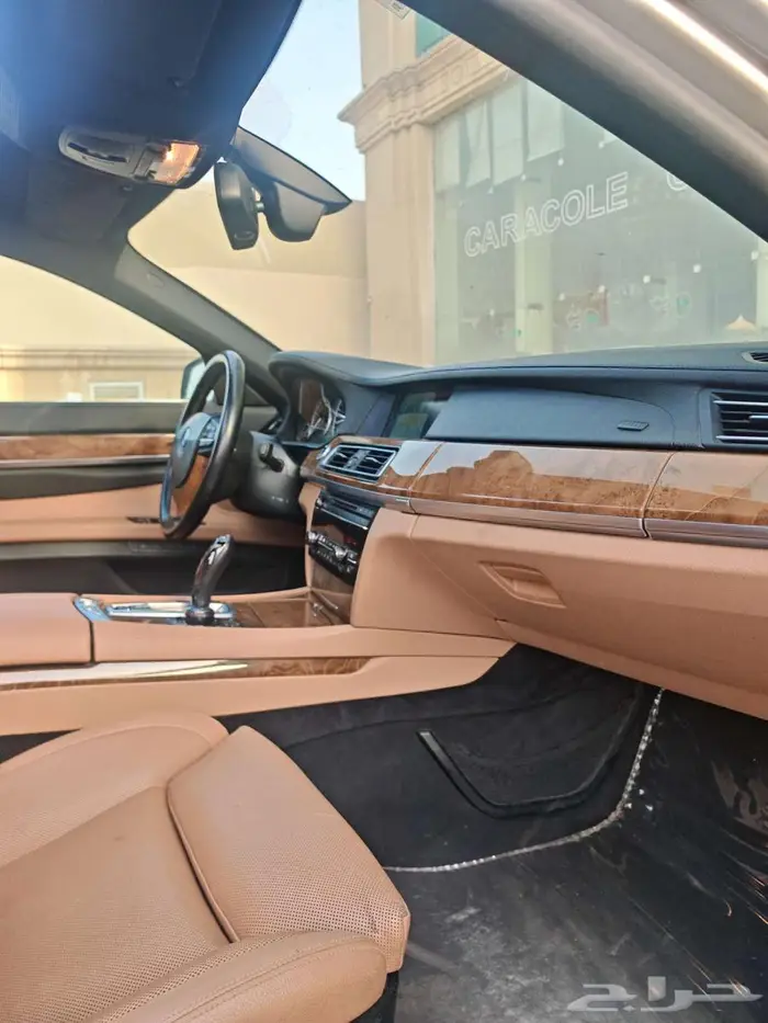 بي ام دبليو 740Li 2011 وكالة 42