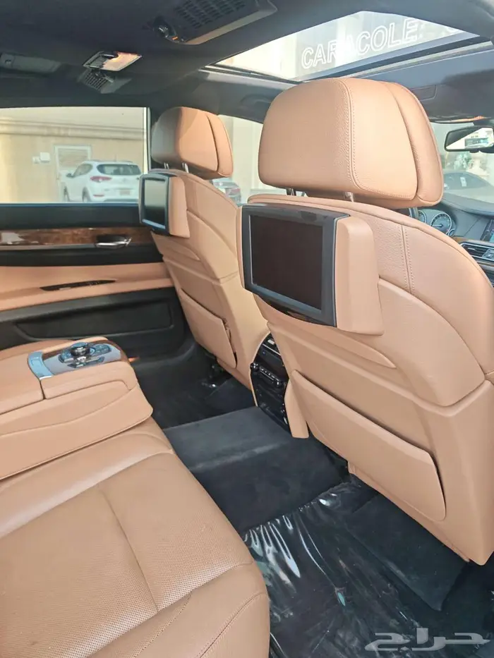 بي ام دبليو 740Li 2011 وكالة 40