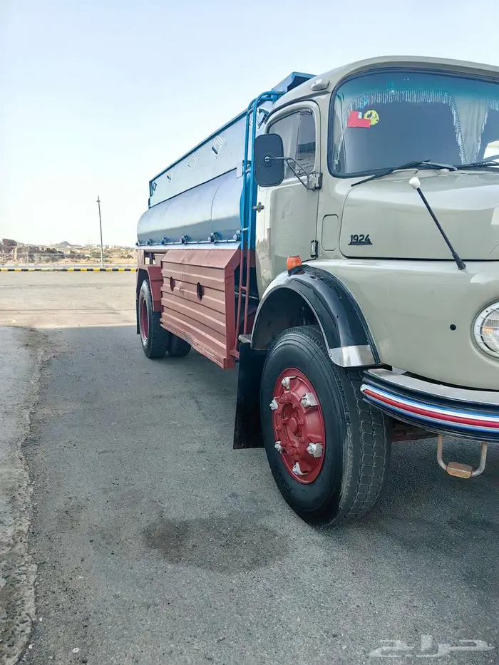 وايت بوز مرسيدس 3
