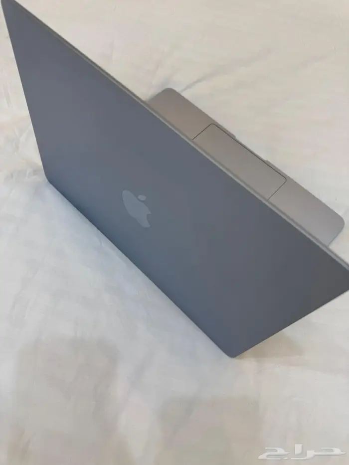 لاب توب ماك اير جديد استخدام يومين من جرير 2