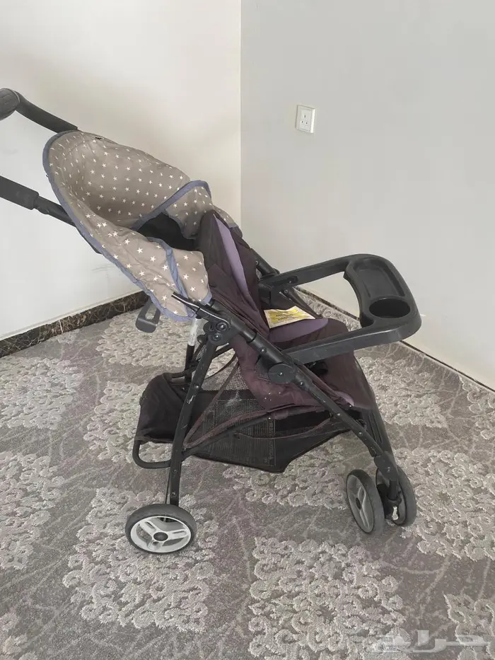عربه اطفال مستخدم هديه لمن يحتاجها 1