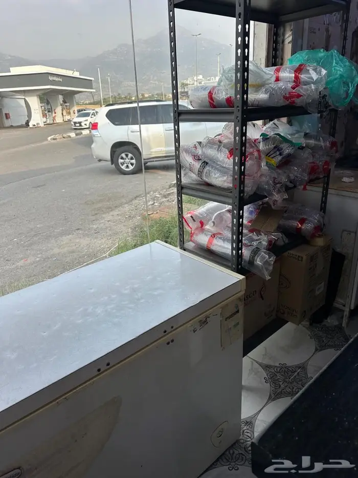 محل عصير للتقبيل 0