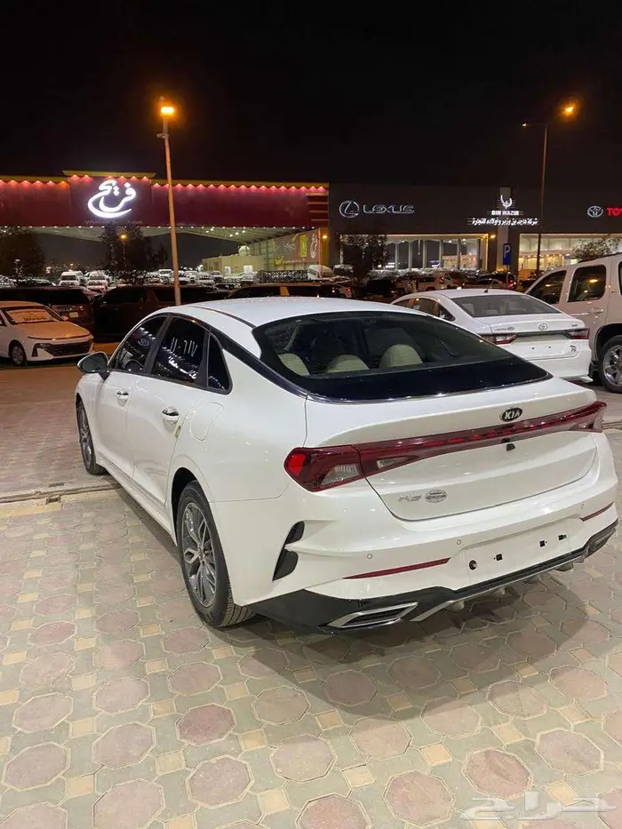 كيا اوبتيما 2021 بنزين شاشه كامير مستورد محرك 2.0 4