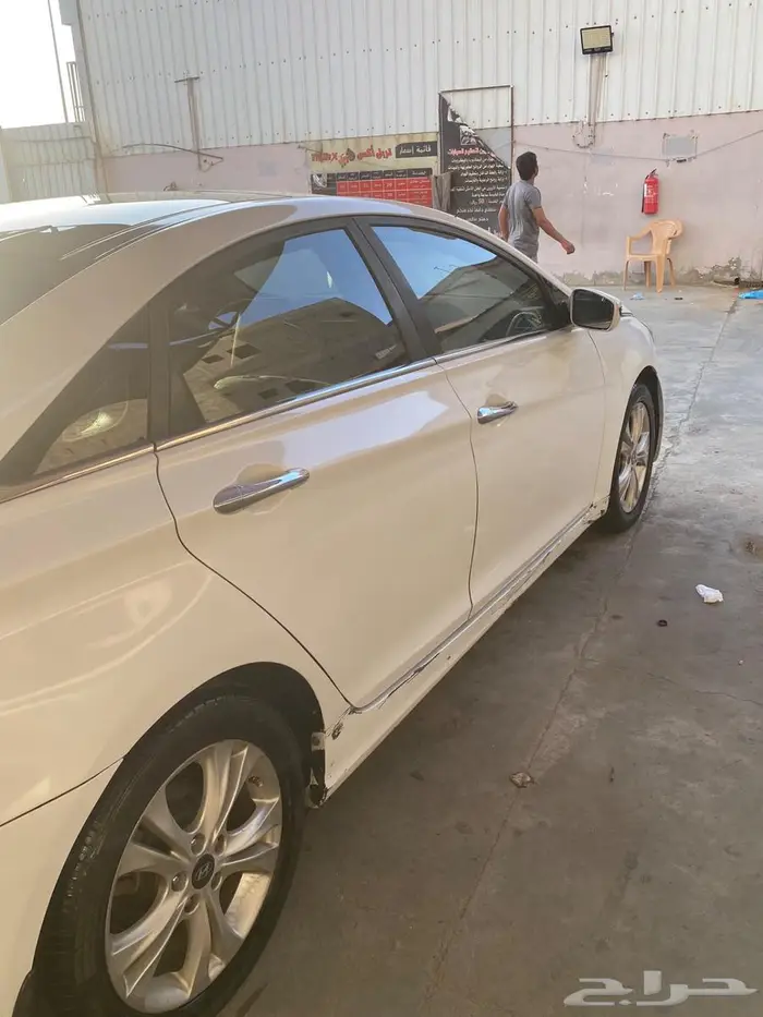 سوناتا 2013 نصف فل عدادها 266307 تم تغيير مكينه دوج 9
