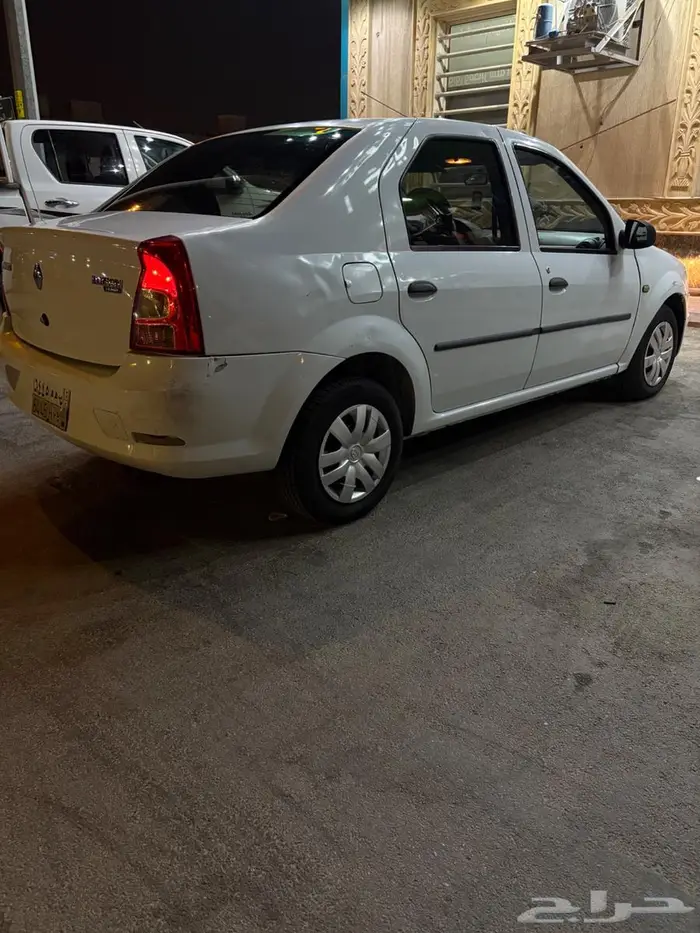 رينو لوقان 2012 4