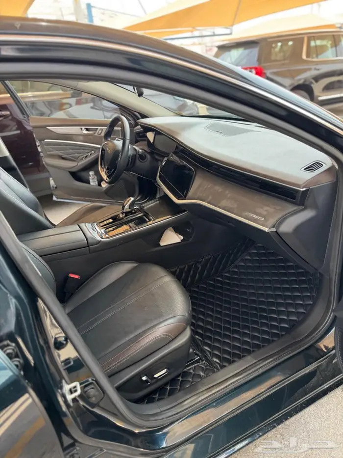 Dong Feng A60 MACH Blue Black 1