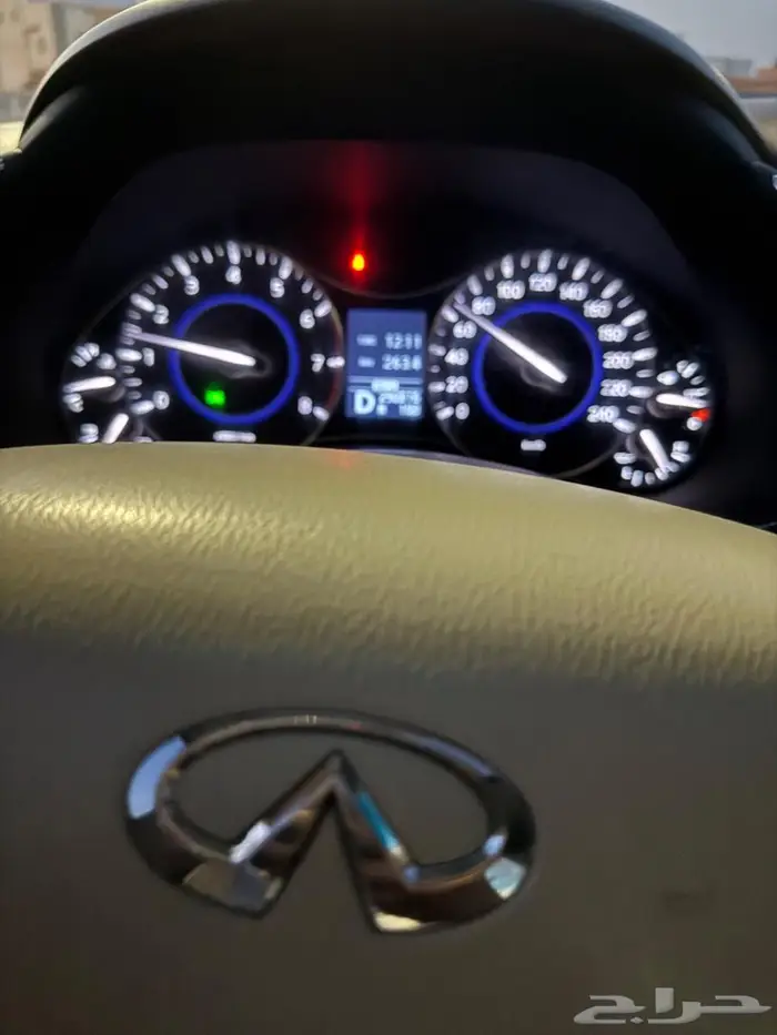جيب انفينتي QX56 2011 للببع او البدل بسيارة من موديل 22 7