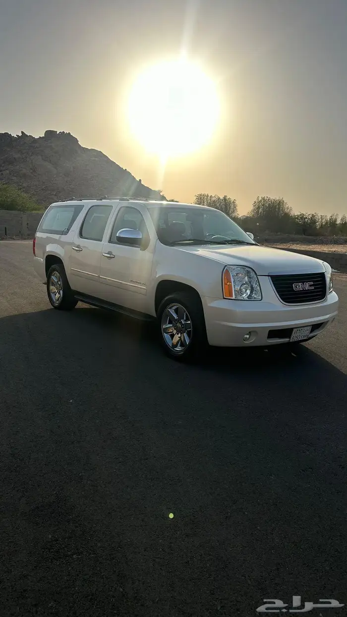 للبيع جمس يوكن XL موديل دبل 2012 SLT 39