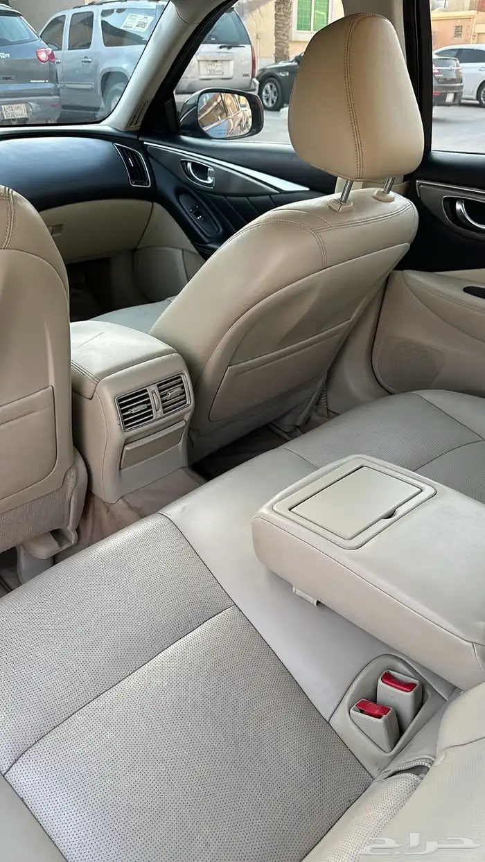 للبيع انفنتي Q50ماشيه171الف موديل2017 6