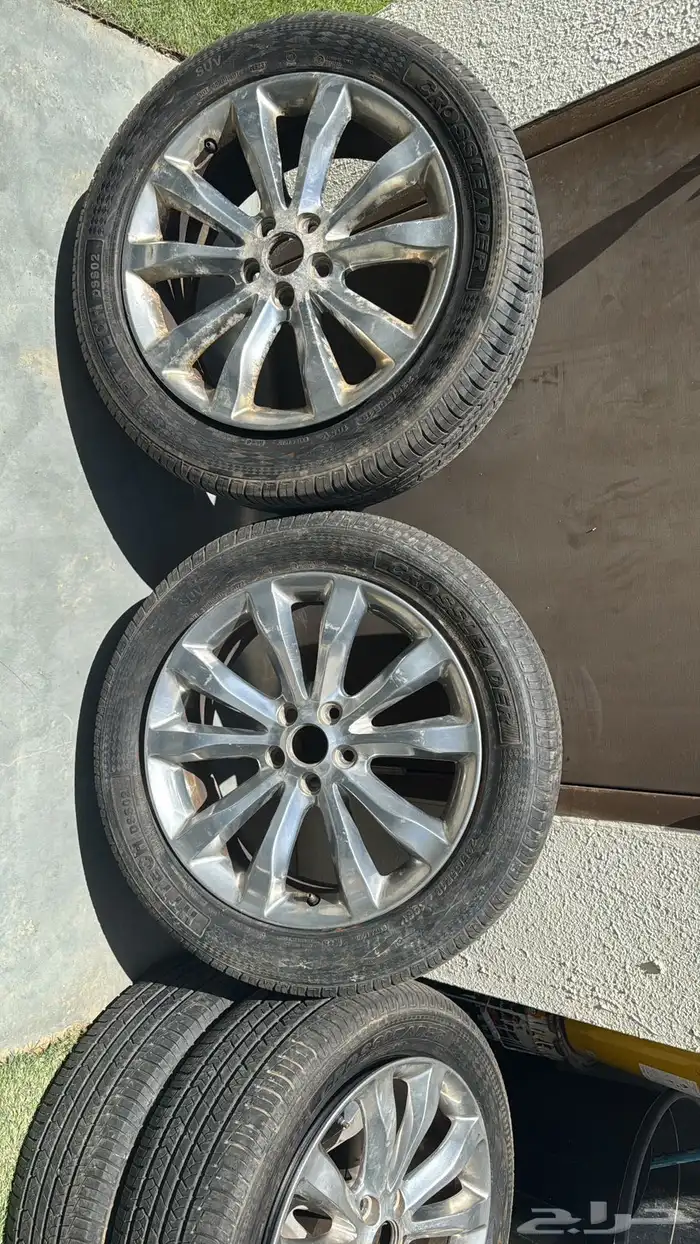 طقم 4 جنوط بكفراتها 1