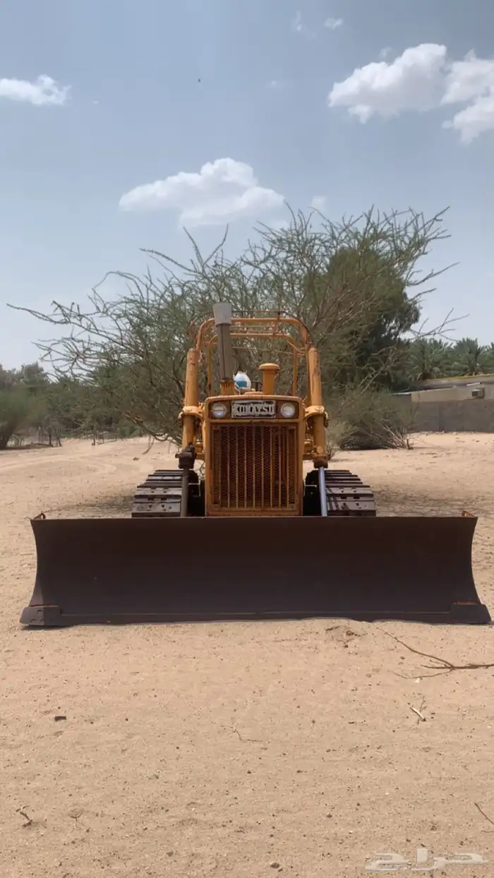 كوماستو جنزير بلدوزر 2