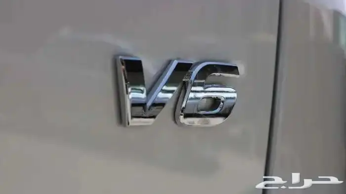 تويوتا فورتشنر VX1 بنزين 2025 7