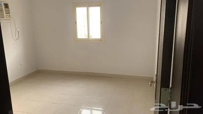 شقه جديده للايجار غرفتين شامله كهرباء و ماء 1