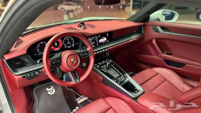 2025بورش كاريرا 911 PORSCHE Carrera 911 12