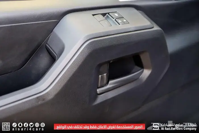 تويوتا فان بضاعة ديزل أوتوماتيك باب مفصلي للشنطة 2025 23