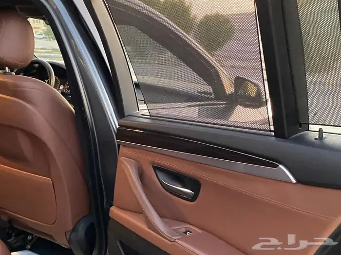 بي ام دبليو 520i 2016 بحالة ممتازة 50