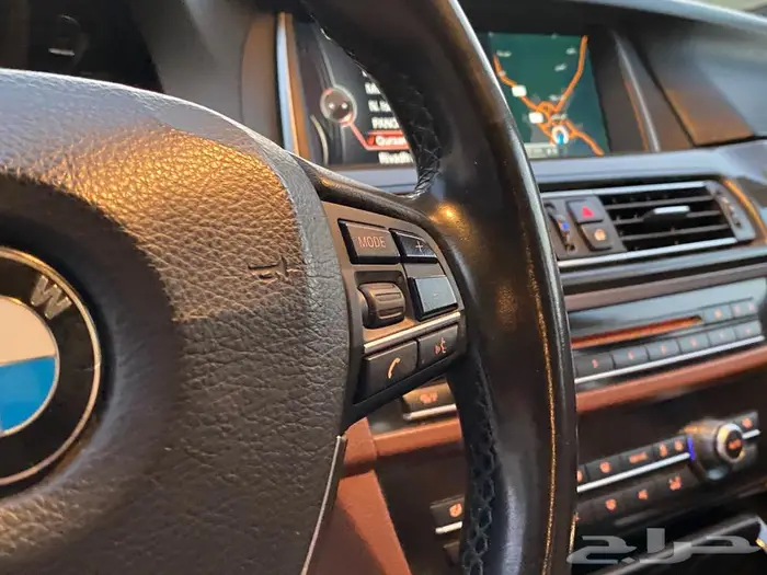 بي ام دبليو 520i 2016 بحالة ممتازة 41