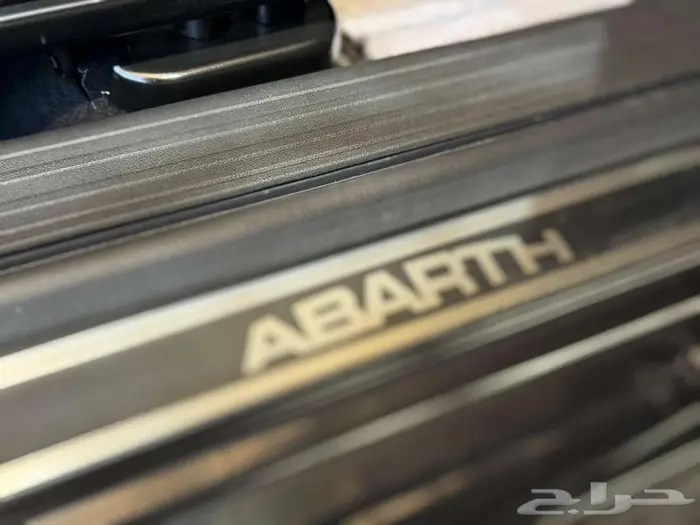 أبارث 695 essesse موديل 2022 Abarth 11