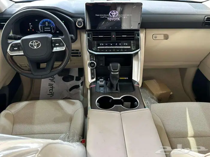 تويوتا لاندكروزر GXR4 سعودي 2025 8