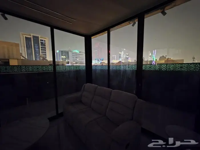 فيلا فاخرة للإيجار حي العليا .. 1