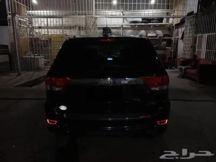 قراند شاروكي srt 2013 8