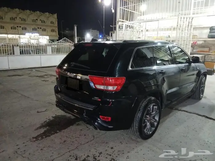 قراند شاروكي srt 2013 0
