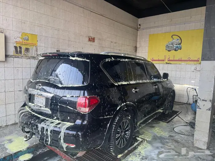 جيب انفينتي QX56 2011 للببع او البدل بسيارة من موديل 22 0