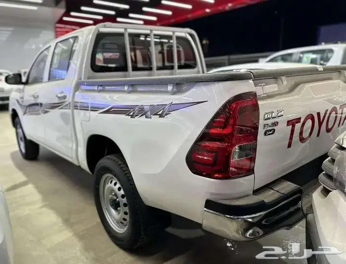 تويوتا هايلوكس غمارتين 4X4 GL2 ديزل سعودي موديل 2025 3