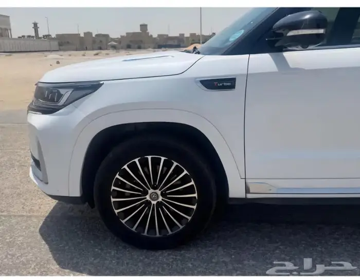 Extremely neat 2023 full option changan cs95 5