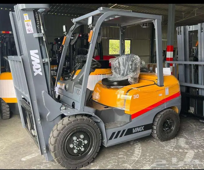 رافعة شوكية 3 طن جديدة اصفار ماركة VMAX 3