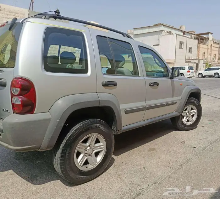 جيب ليبرتي 2007 3