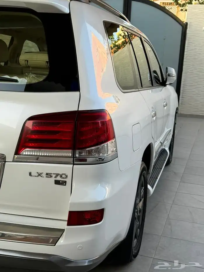 لكزس LX 2014 بريمي وكالة 7