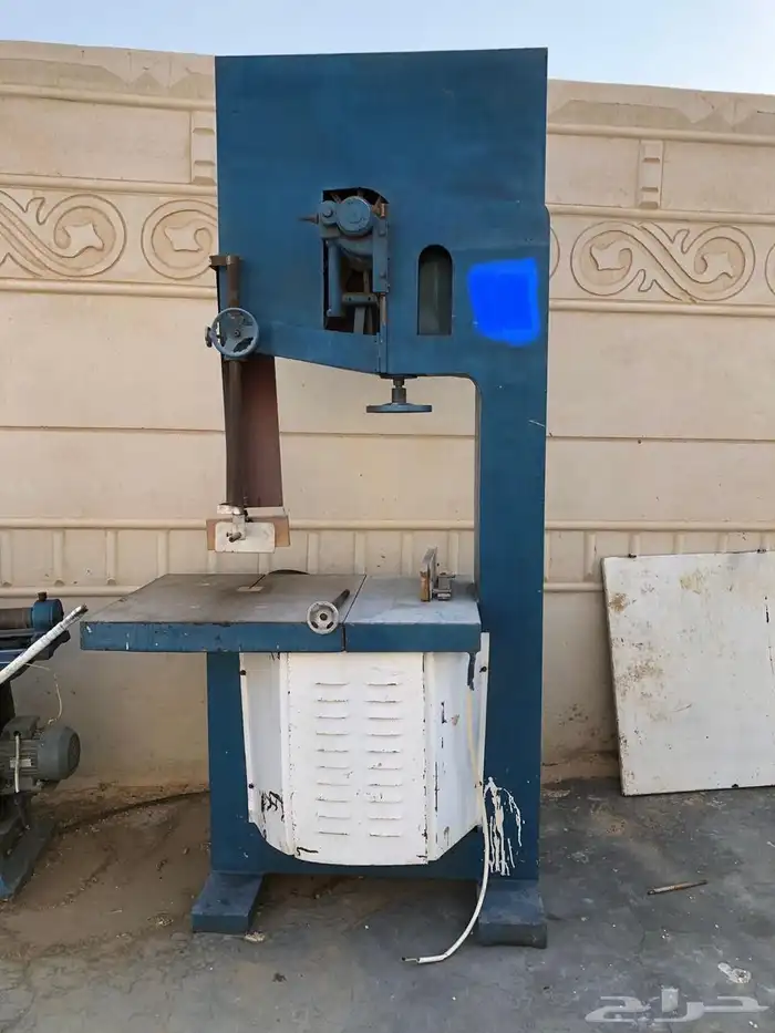 مكائن ومعدات منجره مستعمل نظيف على الشرط 1